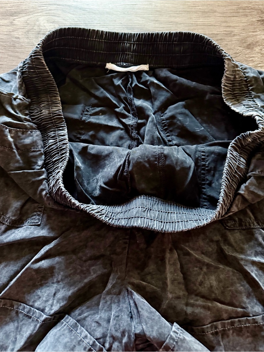 Charcoal lightweight shorts - Picture 4 of 7